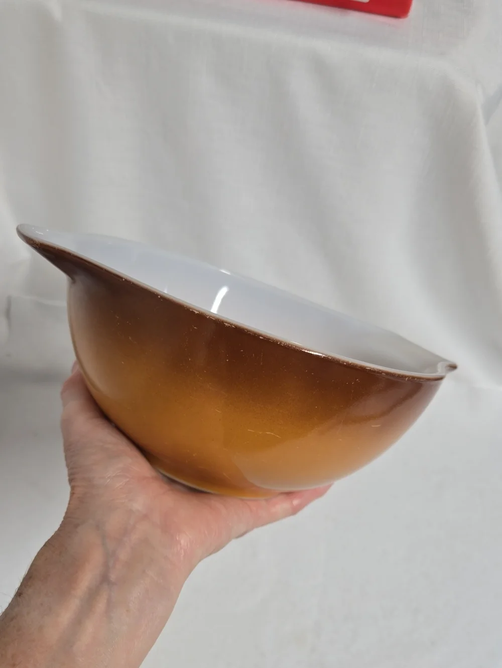 Pyrex vintage mixing